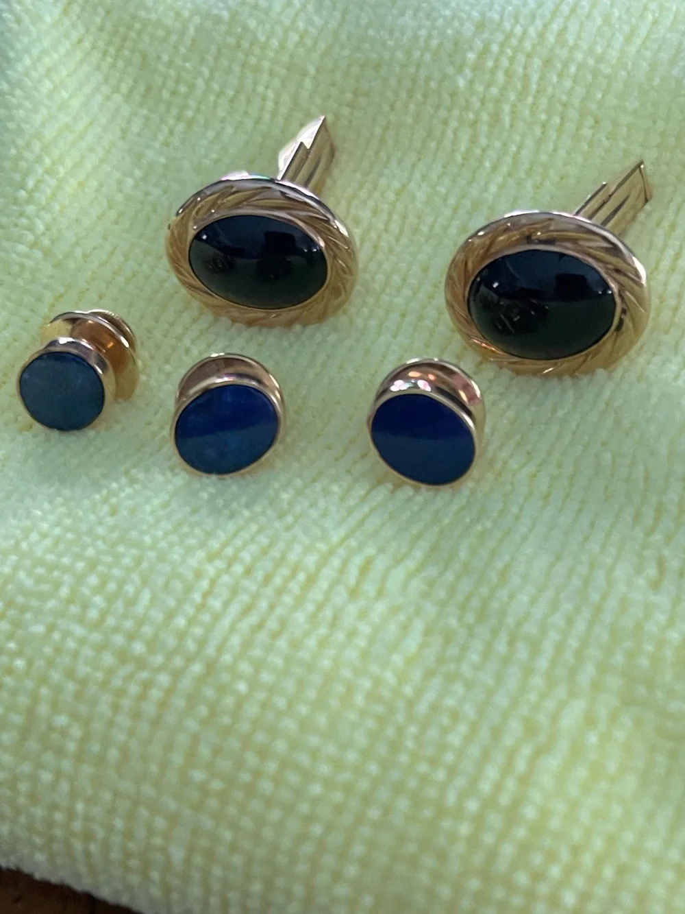 Gold Tone Cufflink and Shirt Stud Set with Dark Blue Inlays ?lapis?